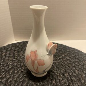 Vintage Porcelain butterfly Vase with Peach Floral and Butterfly Accent, Japan